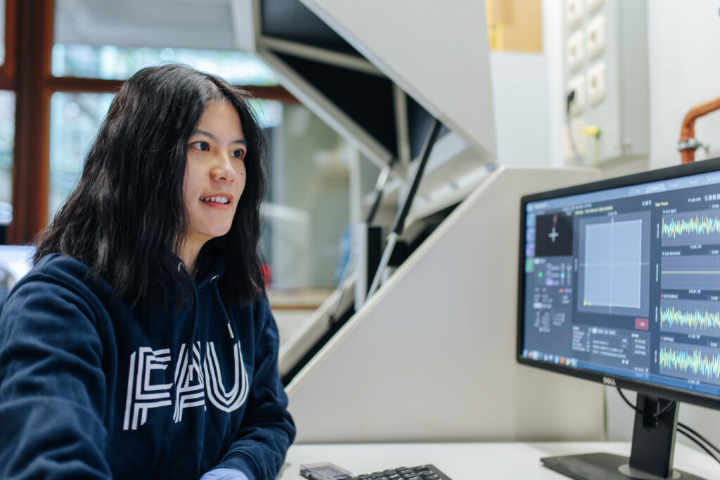 Example image for a student thesis